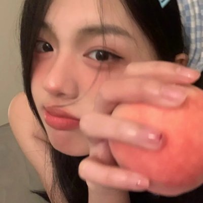 踮起脚尖靠近你
